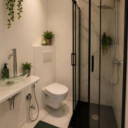Leonardo Loft *